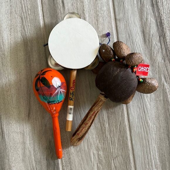 Punta Cana Rattle 3pc Gift Instrument - Picture 1 of 1